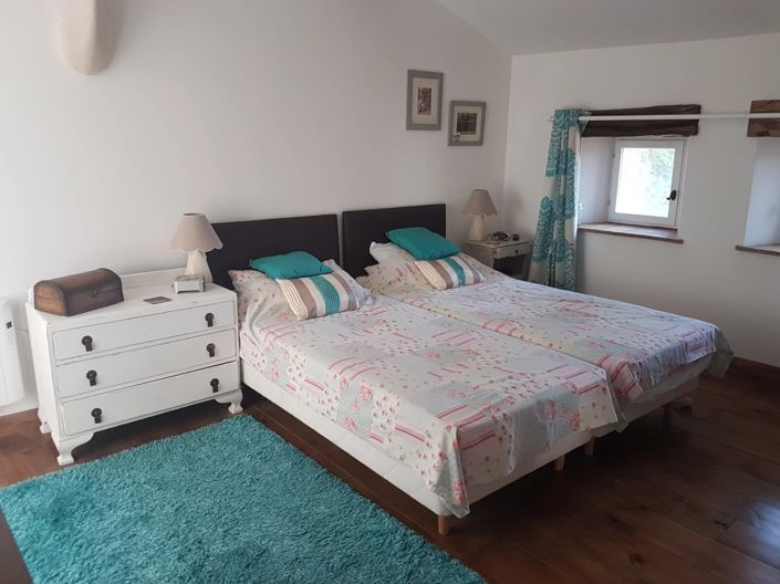 Image No.9-3 Bed House for sale