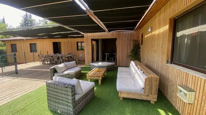 Image No.2-4 Bed House for sale