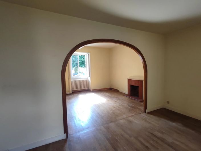 Image No.5-5 Bed House for sale