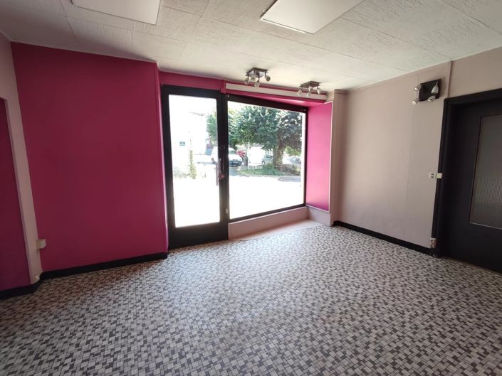 Image No.6-5 Bed House for sale