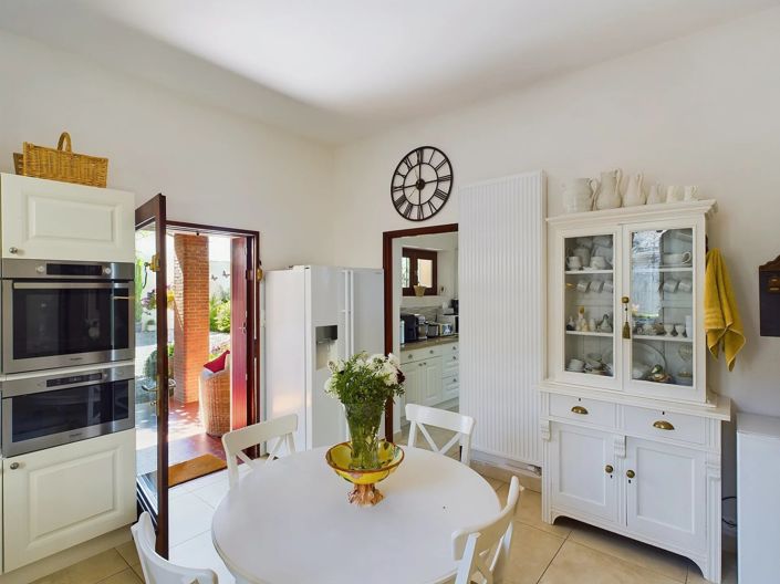 Image No.10-5 Bed Village House for sale