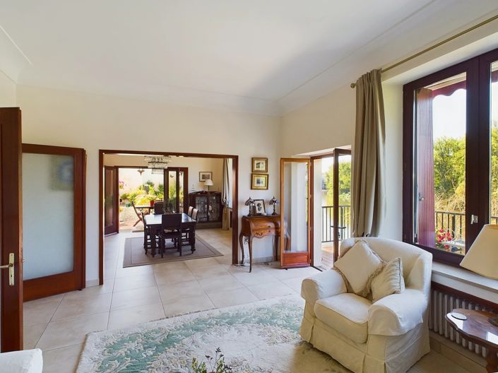 Image No.12-5 Bed Village House for sale