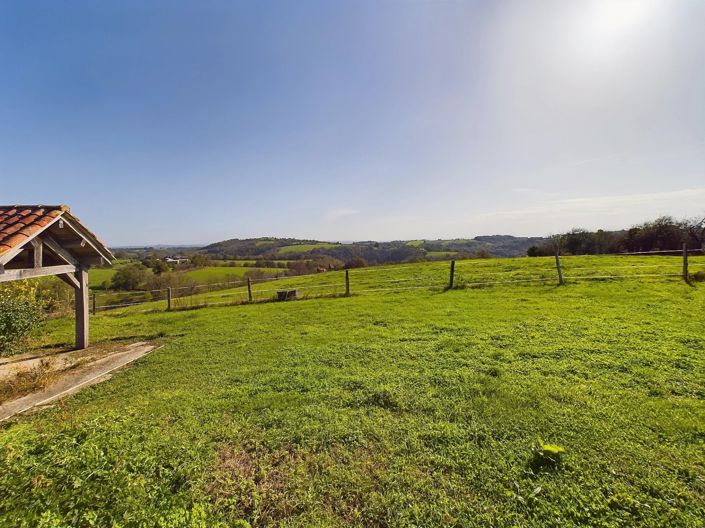 Image No.13-3 Bed House for sale