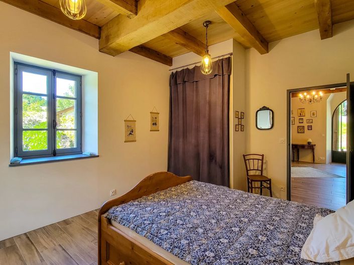 Image No.13-5 Bed House for sale