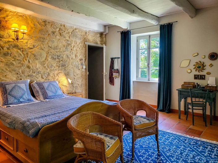 Image No.7-5 Bed House for sale