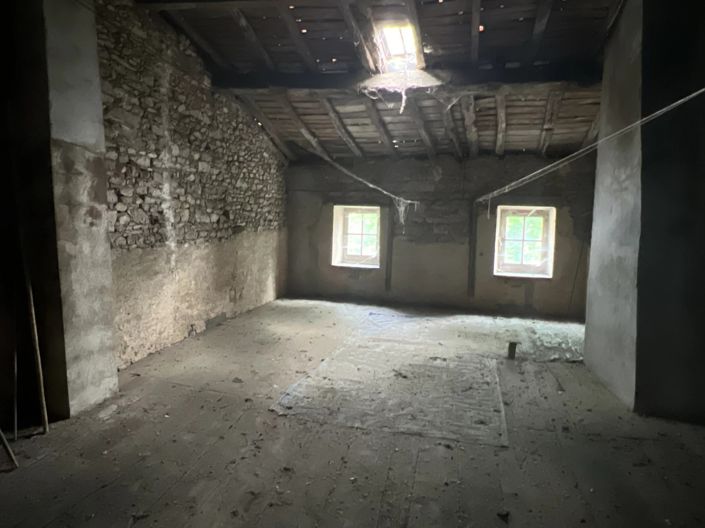 Image No.7-4 Bed House for sale