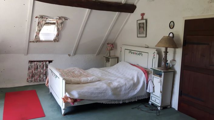 Image No.10-4 Bed House for sale