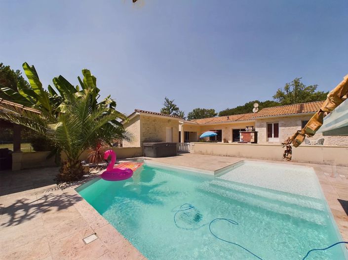 Image No.2-4 Bed Village House for sale