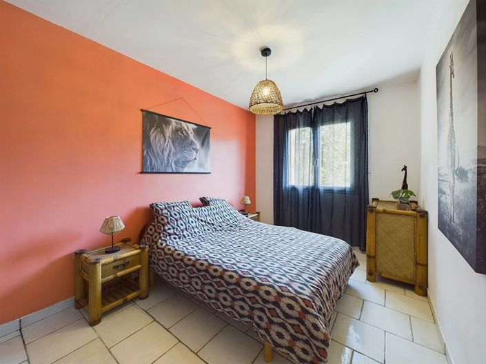 Image No.7-4 Bed Village House for sale