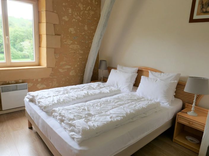 Image No.14-9 Bed House for sale