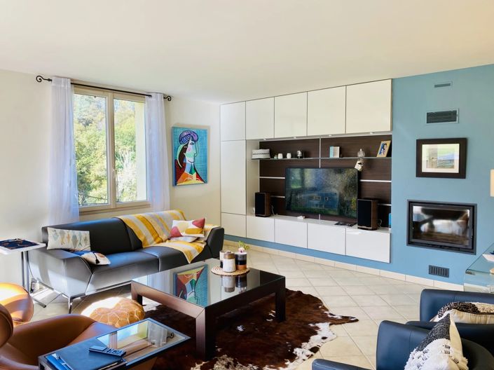 Image No.3-9 Bed House for sale