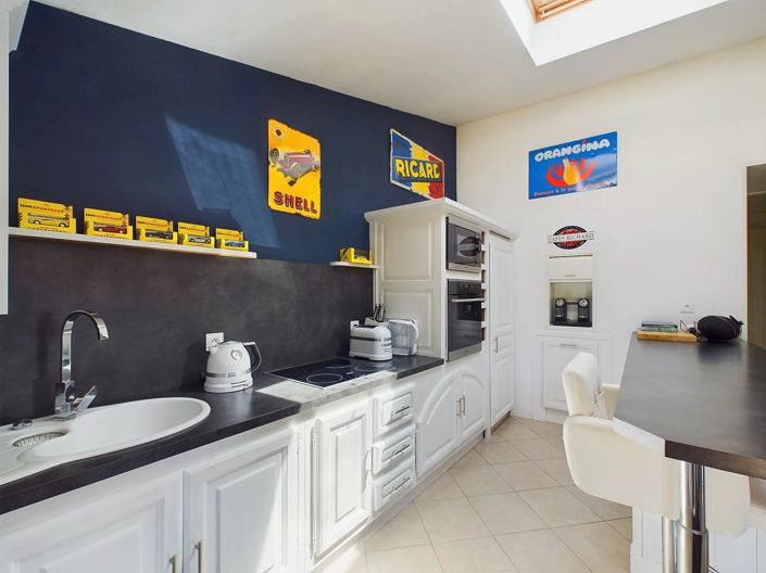 Image No.13-5 Bed House for sale