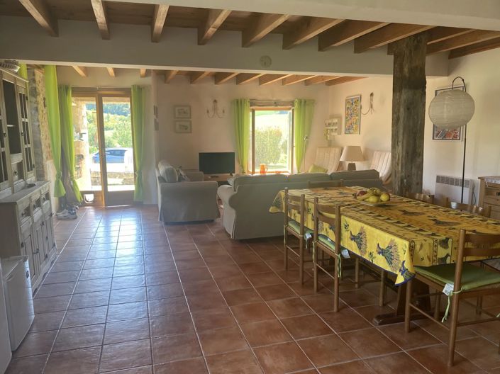 Image No.10-3 Bed House for sale