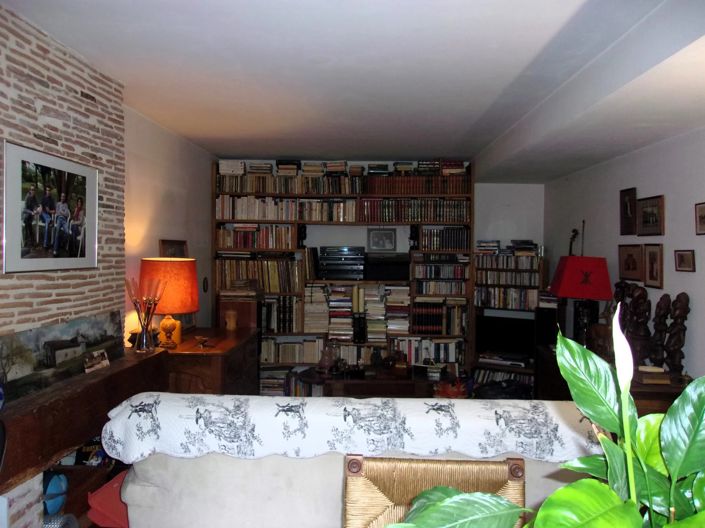 Image No.9-3 Bed Village House for sale