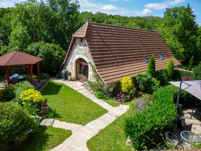 Image No.9-6 Bed House for sale