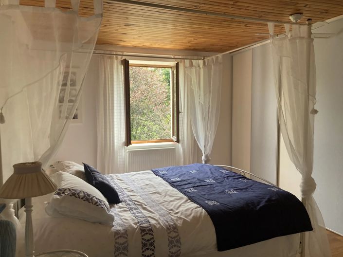 Image No.14-4 Bed House for sale