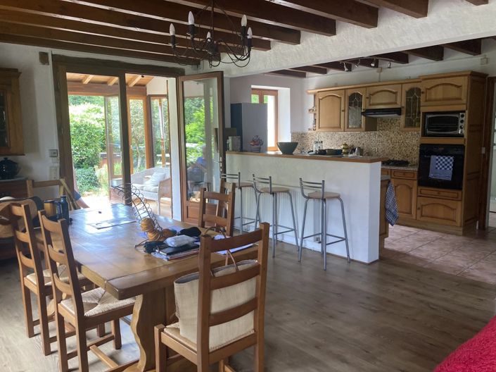 Image No.8-4 Bed House for sale