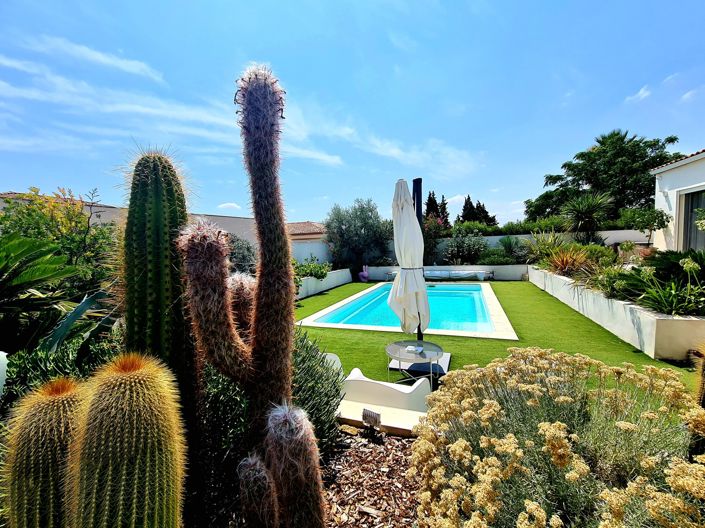 Image No.7-3 Bed House for sale