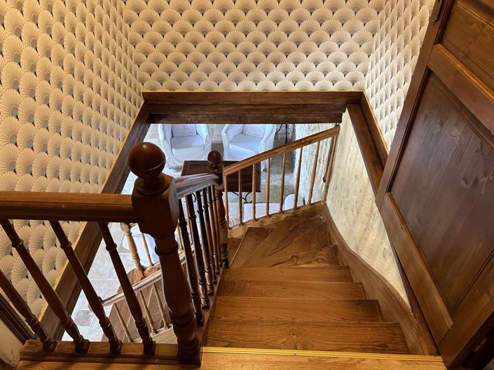 Image No.8-4 Bed House for sale