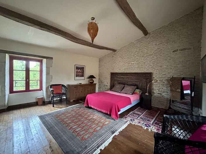 Image No.8-3 Bed Village House for sale