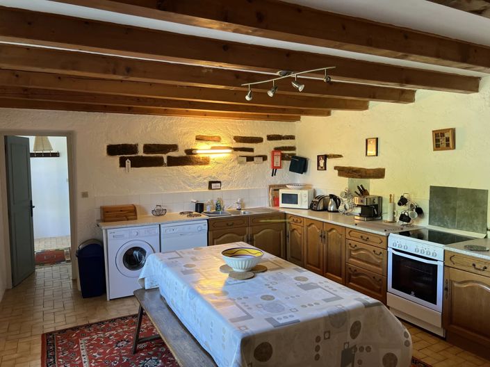 Image No.9-11 Bed House for sale