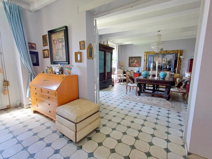 Image No.7-6 Bed Village House for sale