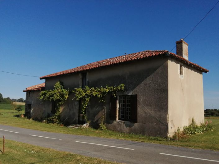 Image No.8-6 Bed House for sale