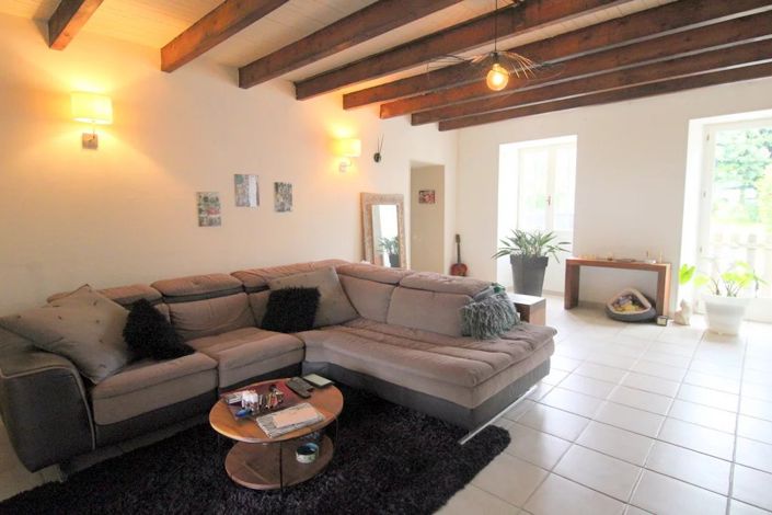 Image No.5-5 Bed House for sale