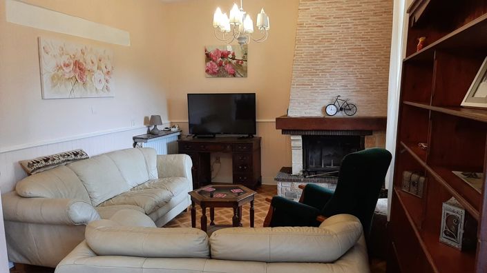 Image No.3-4 Bed Village House for sale