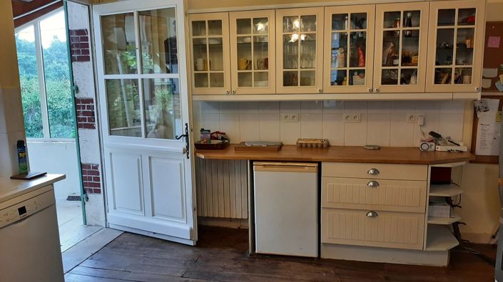 Image No.4-4 Bed Village House for sale