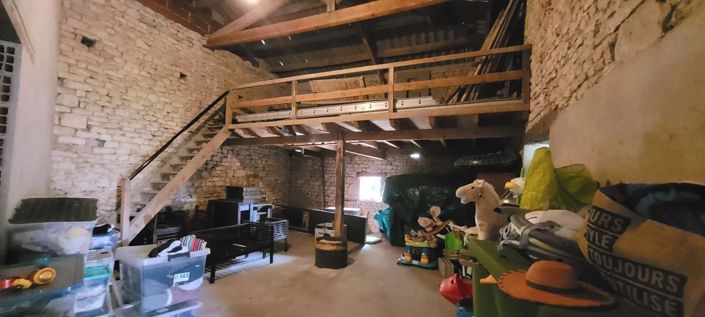 Image No.10-4 Bed House for sale