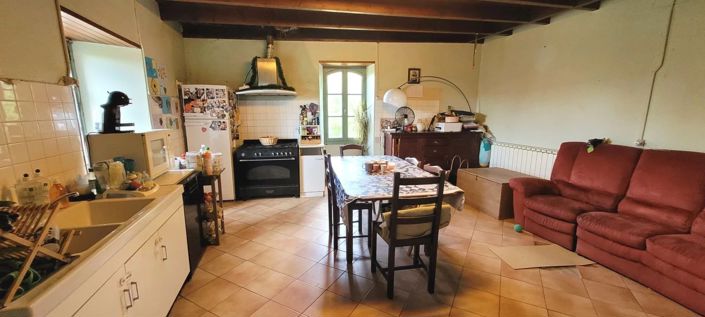 Image No.3-4 Bed House for sale