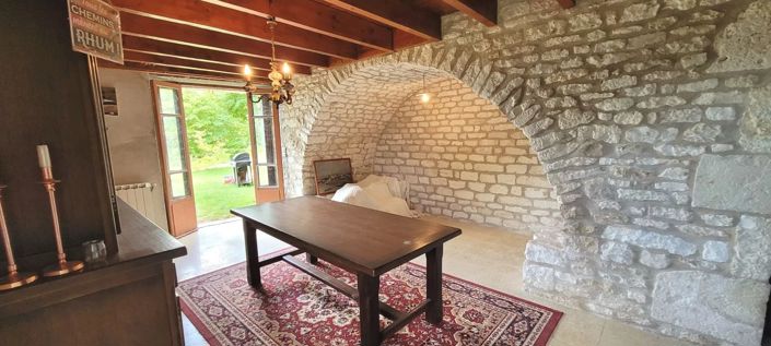 Image No.9-4 Bed House for sale