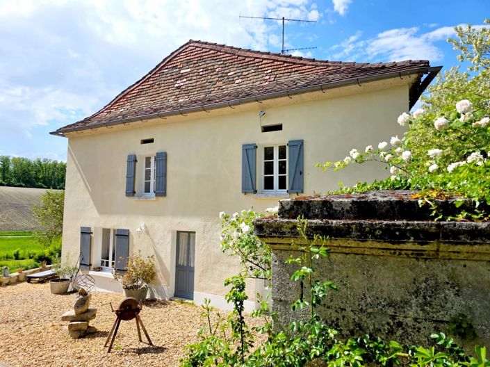 Image No.2-5 Bed Village House for sale