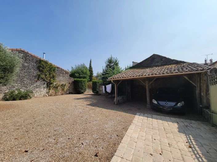 Image No.15-4 Bed House for sale