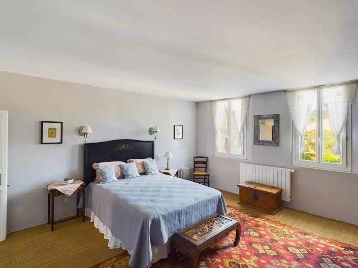 Image No.7-4 Bed House for sale