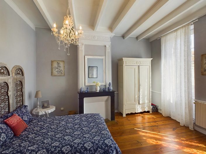 Image No.8-4 Bed House for sale