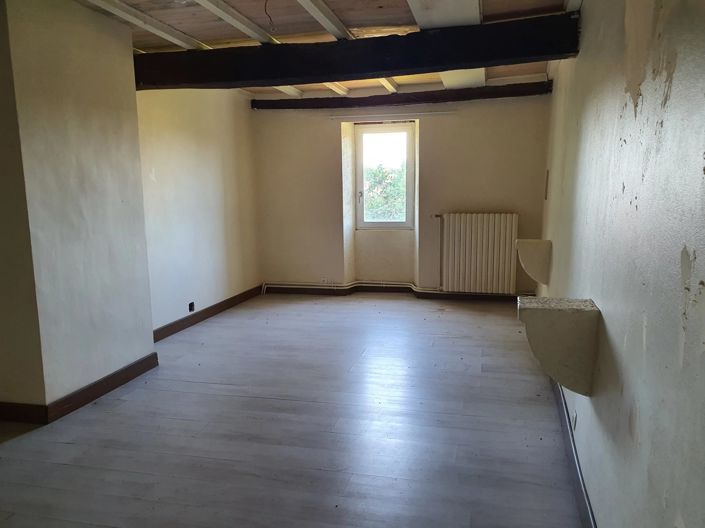 Image No.10-4 Bed House for sale