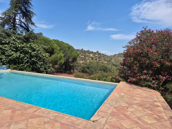 Image No.10-7 Bed House for sale