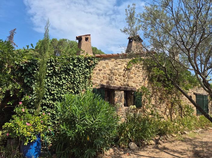 Image No.2-7 Bed House for sale