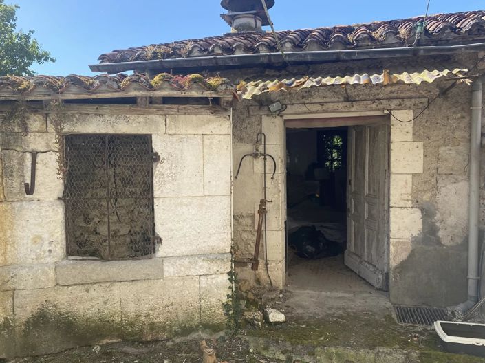 Image No.11-4 Bed Village House for sale