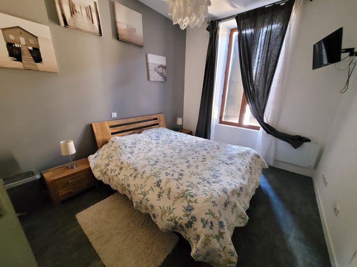 Image No.13-3 Bed House for sale