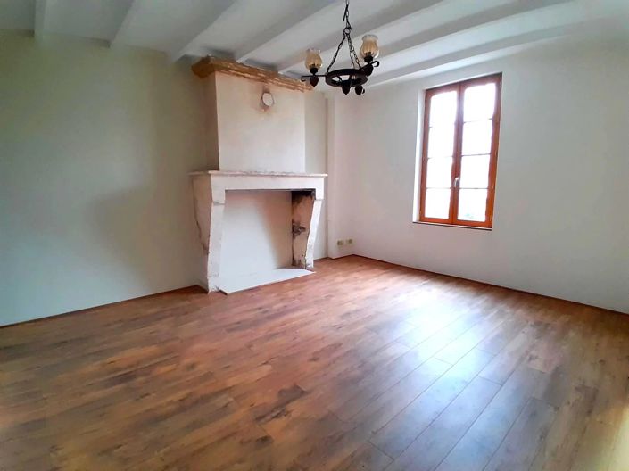 Image No.2-3 Bed House for sale