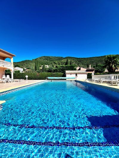 Image No.2-7 Bed House for sale