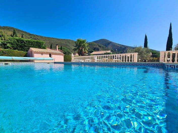 Image No.3-7 Bed House for sale