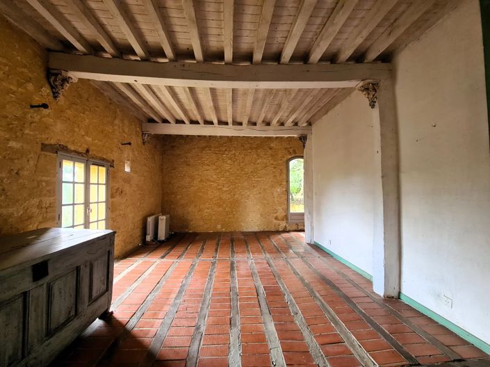 Image No.6-5 Bed House for sale