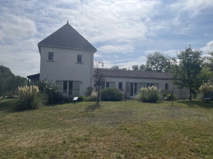 Image No.5-5 Bed House for sale