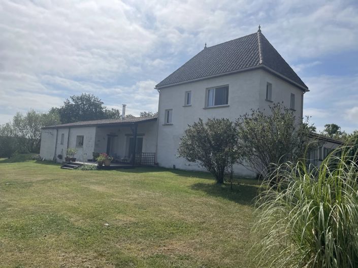 Image No.6-5 Bed House for sale