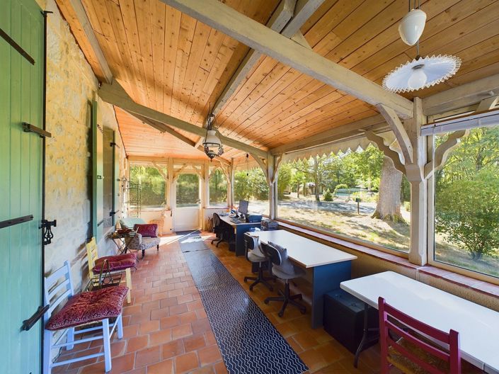 Image No.15-5 Bed Farmhouse for sale