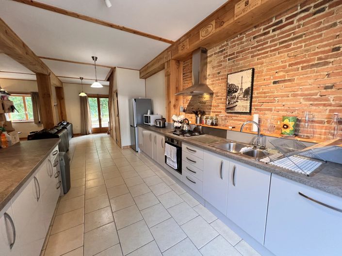 Image No.2-9 Bed House for sale